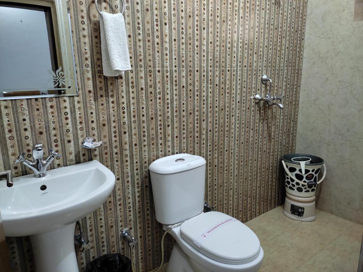 Hotel Krishna Ji Haridwar Luaran gambar