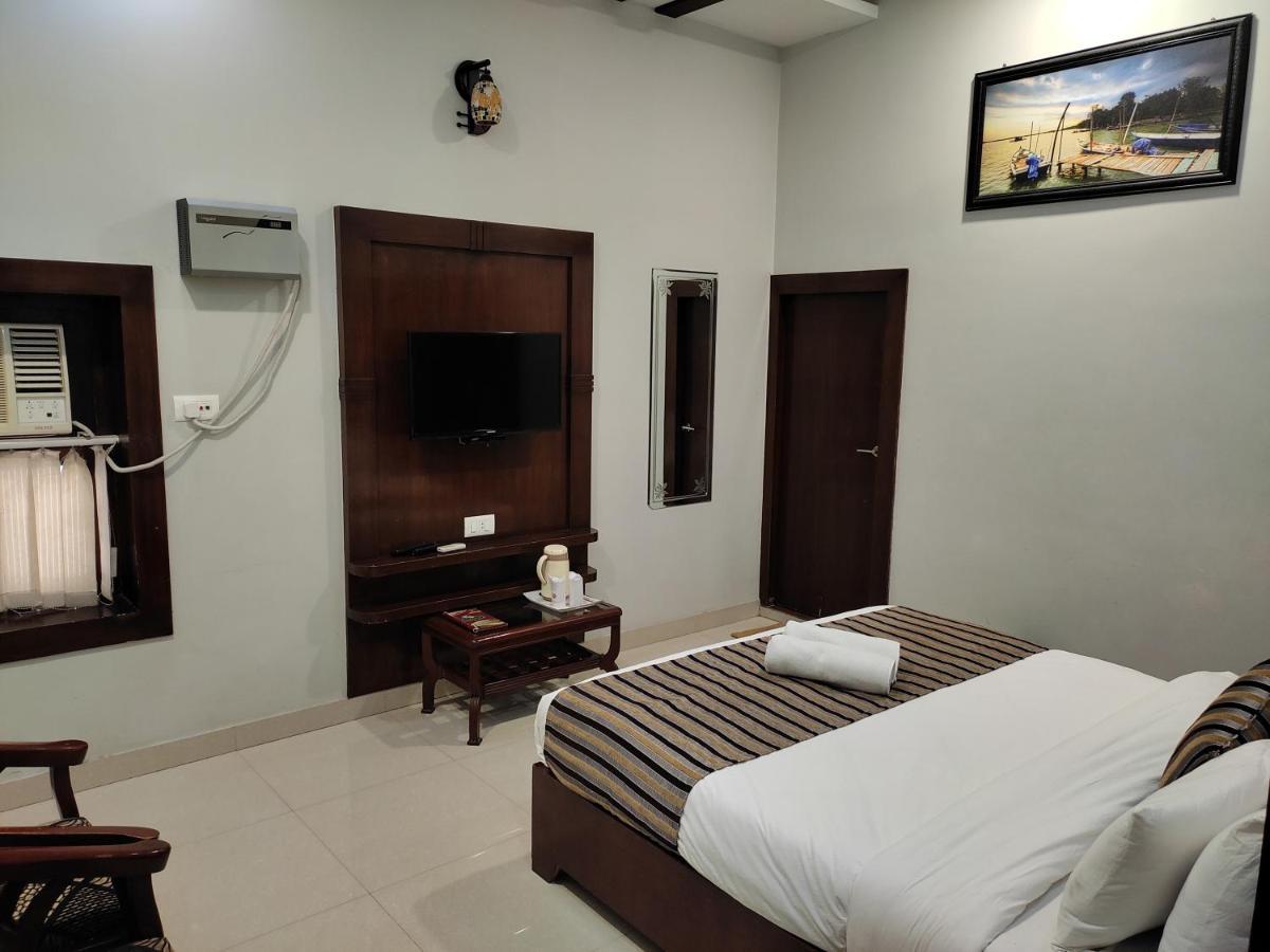 Hotel Krishna Ji Haridwar Luaran gambar