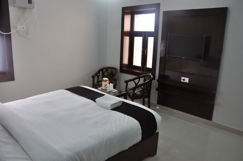 Hotel Krishna Ji Haridwar Luaran gambar